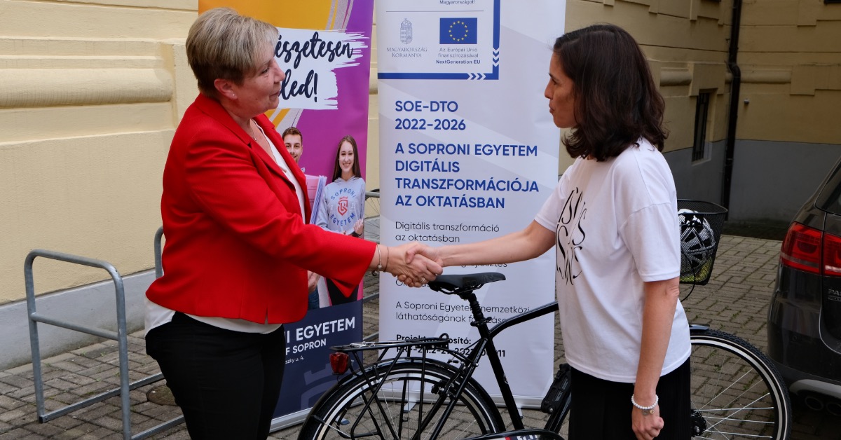Újabb kerékpárokkal bővült a Soproni Egyetem bringás flottája