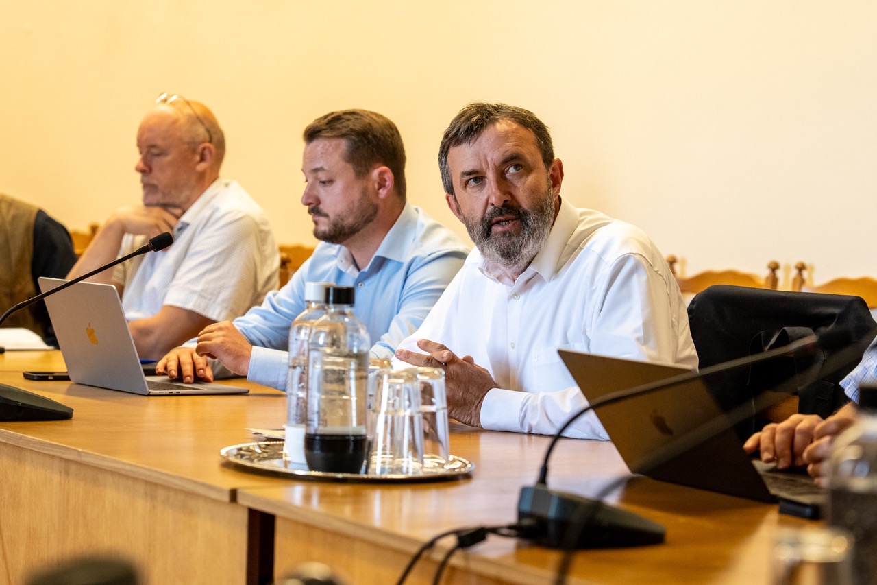 A Soproni Egyetemmel egyeztetett a mesterséges intelligenciáért felelős kormánybiztos