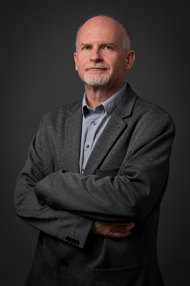  Alpár Tibor