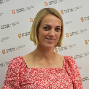  Berta-Dobos Eszter 