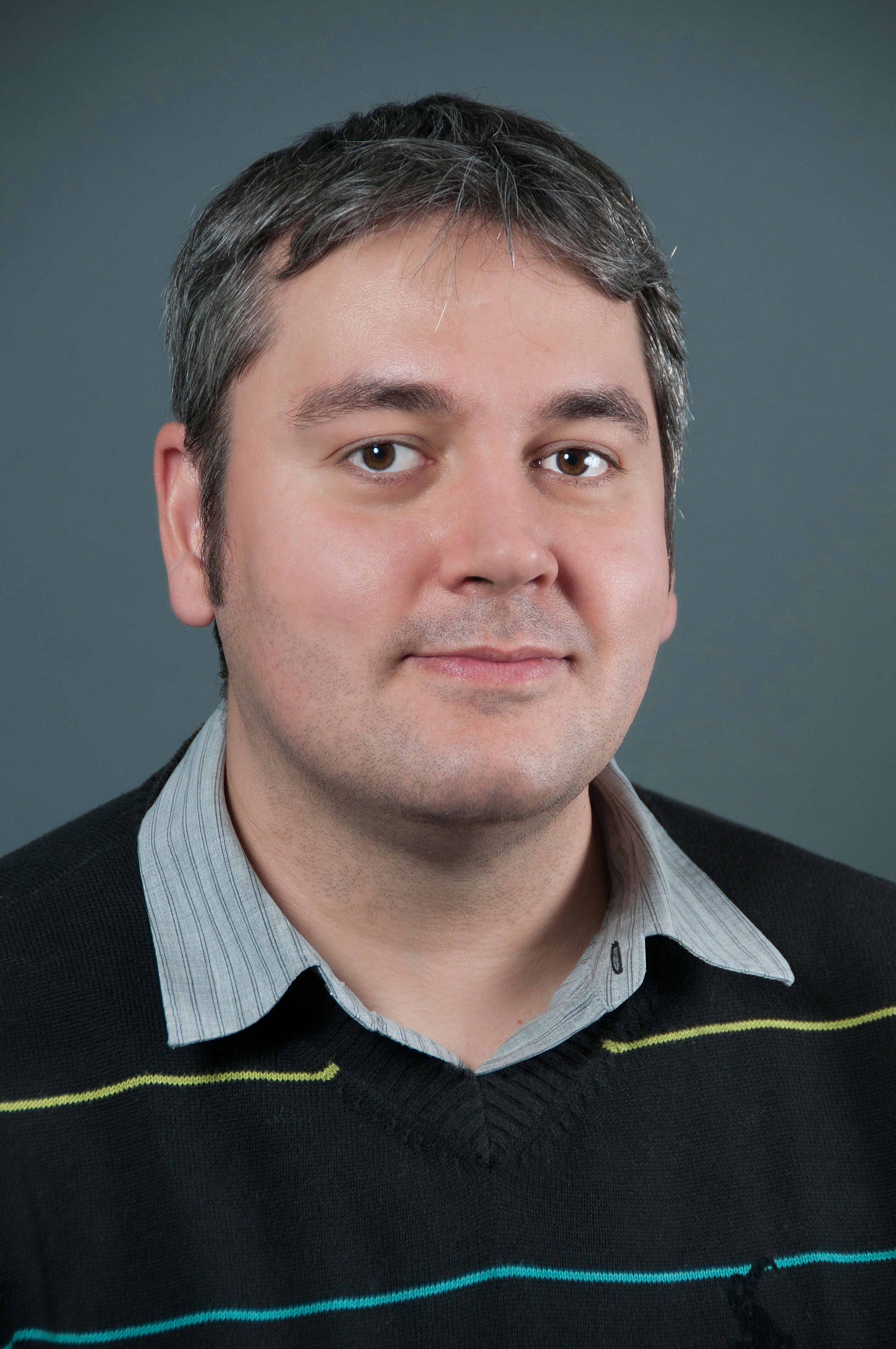  Primusz Péter